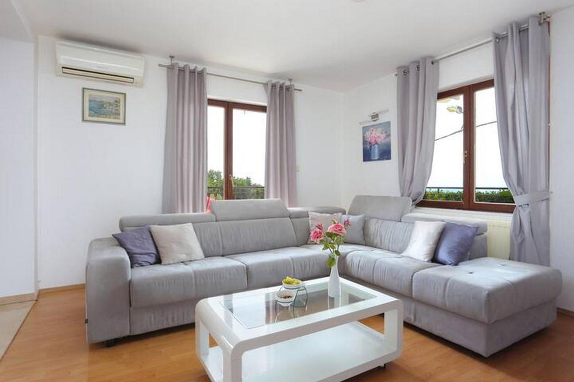 Holiday Home Mons Aureus Gornje Sitno Екстериор снимка