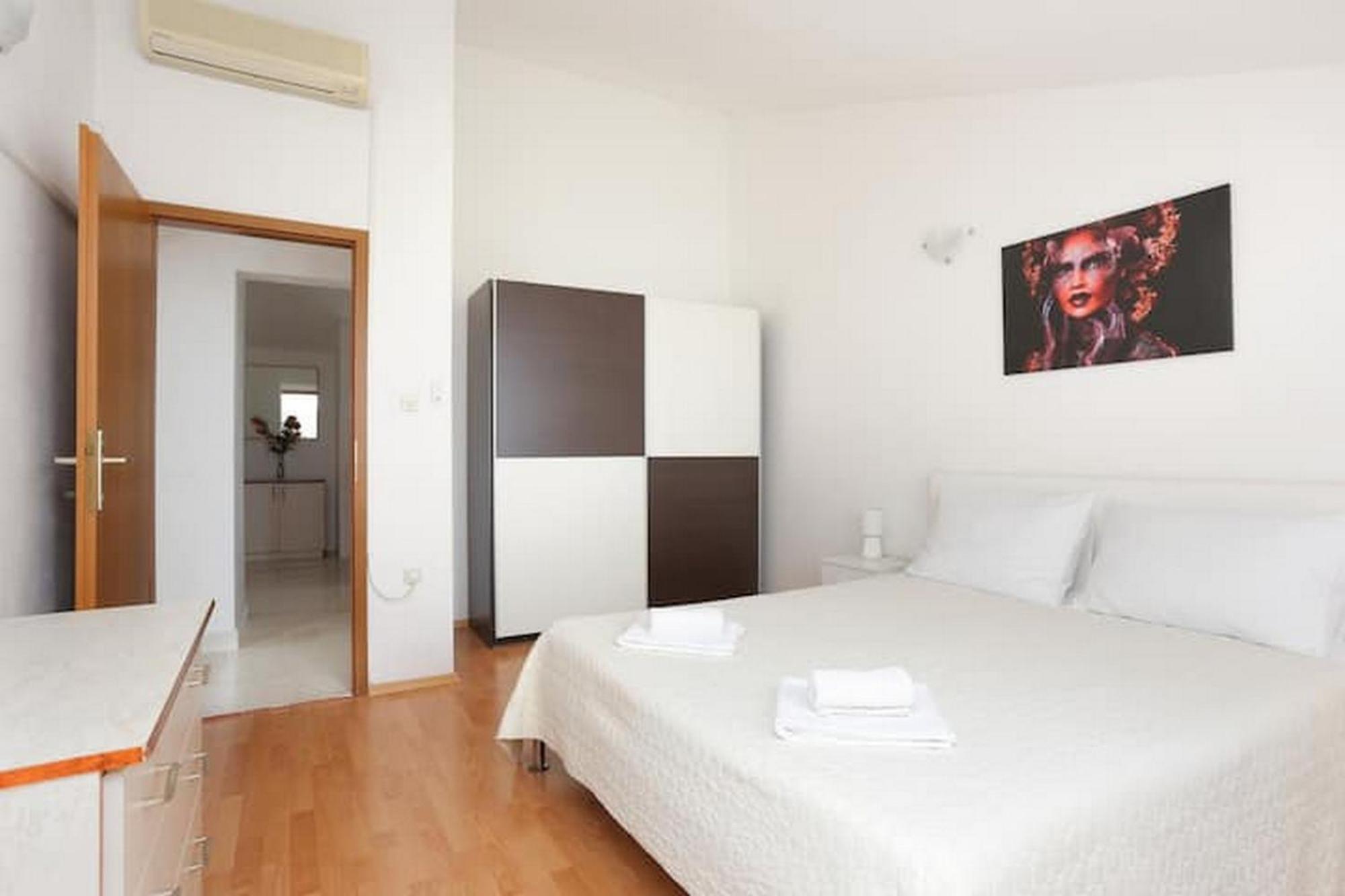 Holiday Home Mons Aureus Gornje Sitno Екстериор снимка
