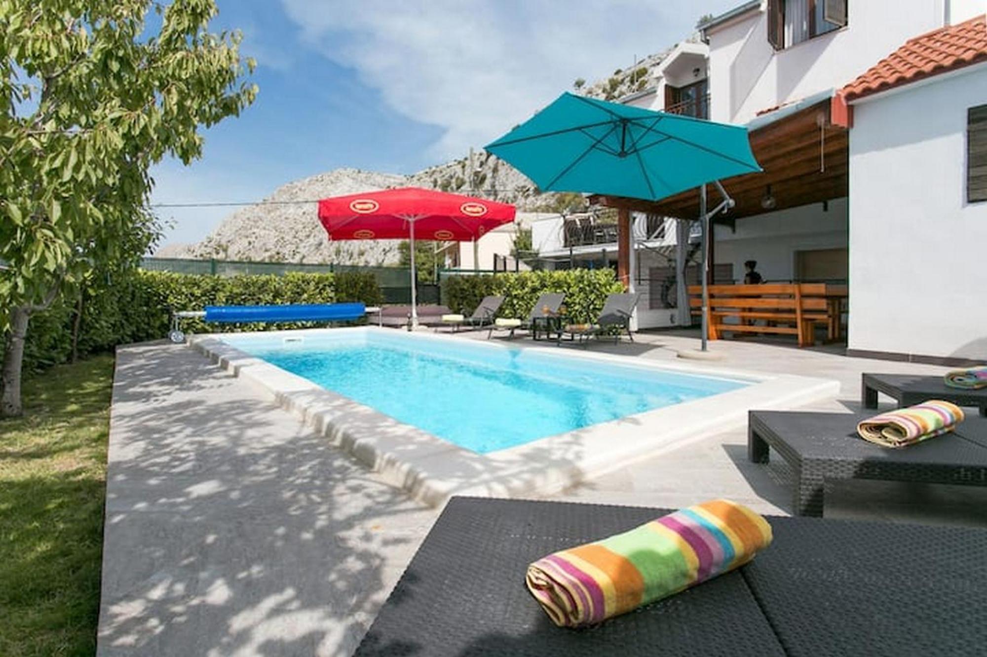 Holiday Home Mons Aureus Gornje Sitno Екстериор снимка